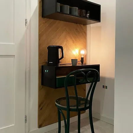 住宿加早餐酒店 B4room